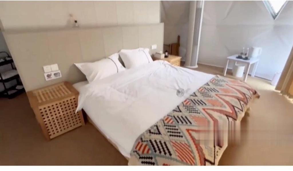 Caravans Park & Glamping Tents In The Vineyard Villa Torda Kültér fotó